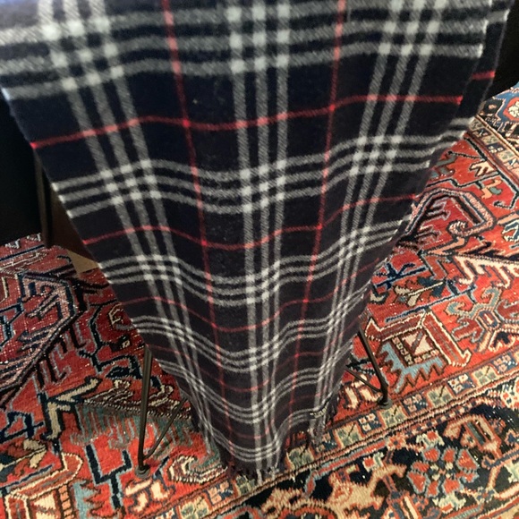 Burberry Wool Scarf - Picture 7 of 7